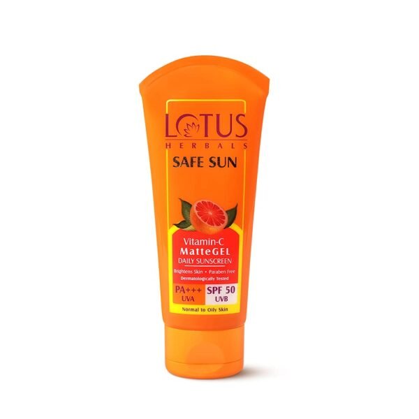 Lotus Herbals Safe SunVitamin C Matte Gel Daily  Sunscreen PA+++ - SPF 50